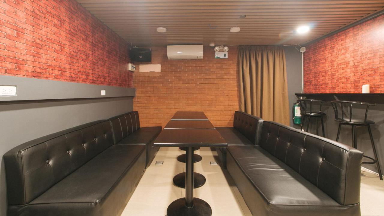 Reddoorz Plus At La Belle Residences Makati City Zewnętrze zdjęcie