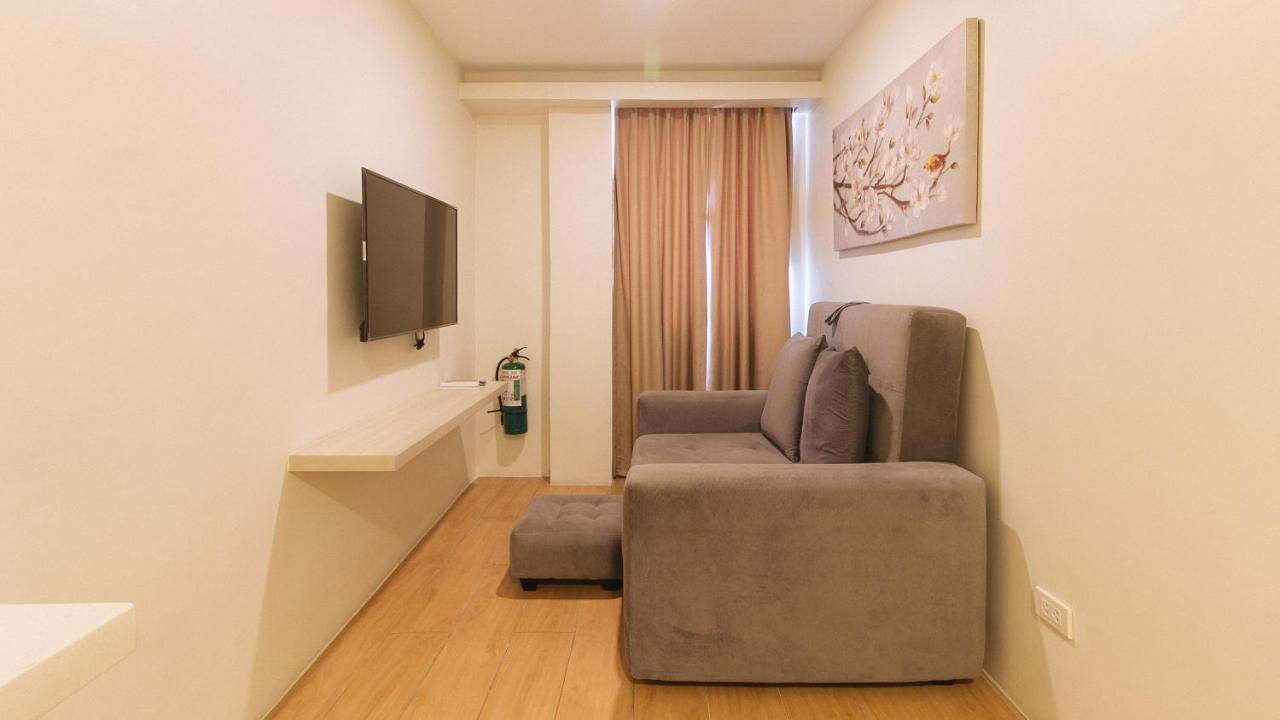 Reddoorz Plus At La Belle Residences Makati City Zewnętrze zdjęcie